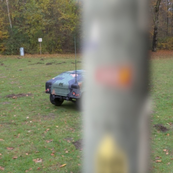 Humvee occluded with pole